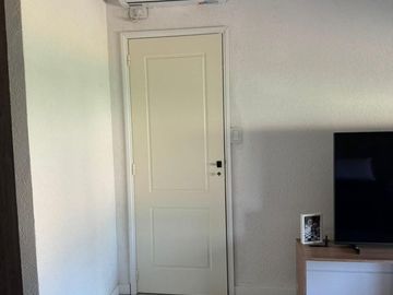 CASA EN VENTA 4 AMBIENTES BAJAS EXPENSAS