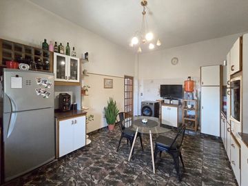 VENTA CASA LOCAL PASO DEL REY 3 AMBIENTES  CREDITO