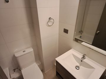 ARRIENDO ESTUDIO AMOBLADO METRO VICENTE VALDÉS ESTAC Y BOD