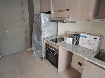 ARRIENDO ESTUDIO AMOBLADO METRO VICENTE VALDÉS ESTAC Y BOD