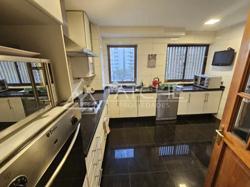 4D 2B 1E FULL AMOBLADOY REMODELADO EN LAS CONDES GRAN SECTOR