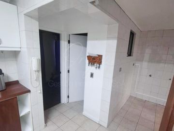 CASA DE 5 DORMITORIOS PEÑAFLOR