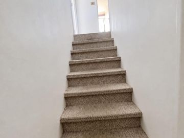 CASA EN VENTA ALTO MACUL 3D3B3EST PISCINA