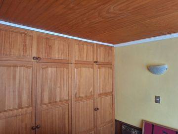 VENTA PARCELA CON CASA EN PORTAL DE ALBERTO