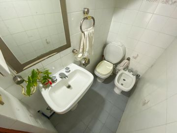 En venta CASA DE CATEGORÍA - 3 Dorm. + Garage- Rodríguez 300, Pichincha, Rosario