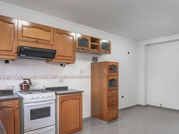 VENTA CASA 4 AMB  CON PATIO EN VILLA MADERO