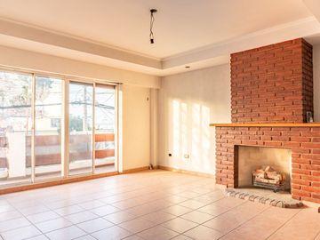 VENTA CASA 4 AMB  CON PATIO EN VILLA MADERO