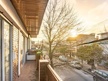 VENTA CASA 4 AMB  CON PATIO EN VILLA MADERO