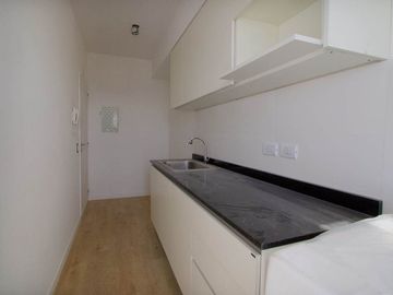 DEPARTAMENTO 3 AMBIENTES VENTA PATERNAL PISO ALTO