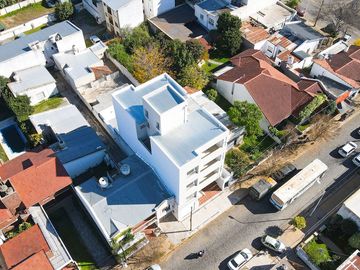 VENTA DTO A ESTRENAR CON COCHERA 1 DORM. CENTRO