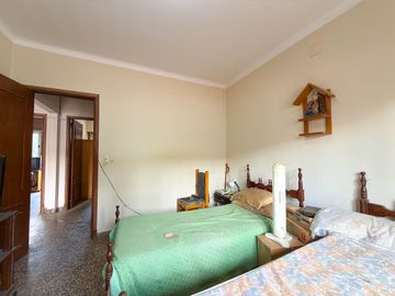 VENTA CASA 2 DORMITORIOS ZONA CALVARIO TANDIL