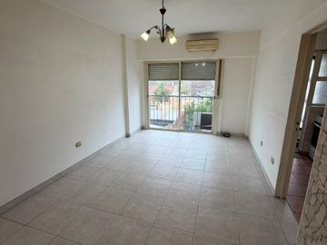 Departamento en alquiler en Lanus Oeste