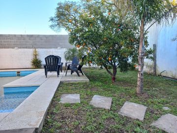 Venta Casa  3 ambientes G. Catán
