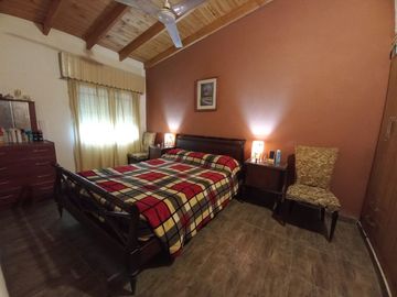 Venta Casa  3 ambientes G. Catán