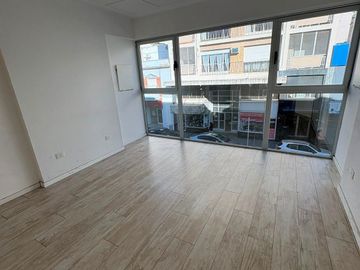 Oficina en alquiler ubicado en Centro