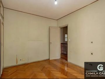 Casa en alquiler para fin profesional o comercial ubicada en Ramos Mejía