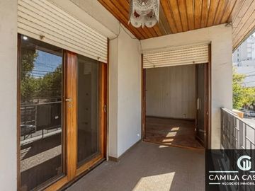 Casa en alquiler para fin profesional o comercial ubicada en Ramos Mejía