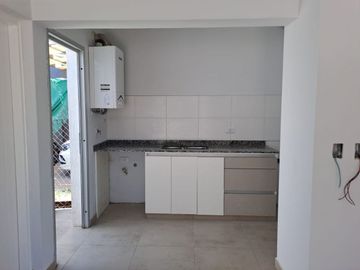 Casa en venta en barrio  Cortaderas 3 a estrenar