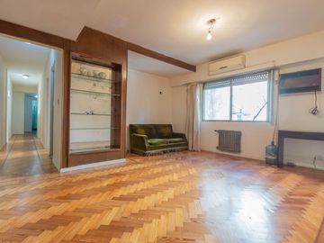 VENTA DEPARTAMENTO DE 4 AMBIENTES EN FLORES