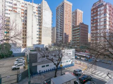 VENTA DEPARTAMENTO DE 4 AMBIENTES EN FLORES