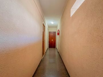 VENTA DEPARTAMENTO DE 4 AMBIENTES EN FLORES