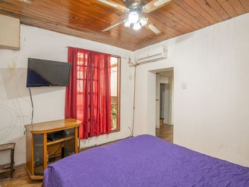 VENTA PH 4 AMBIENTES. MONTSERRAT. APTO PROFESIONAL