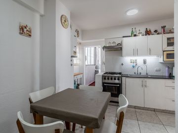 Venta Depto 3 Amb Frente Balcón NO APTO CRÉD BANC