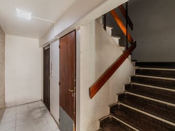 Venta Depto 3 Amb Frente Balcón NO APTO CRÉD BANC