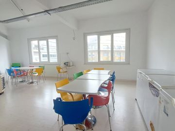 ALQUILER OFICINA  203 METROS MONSERRAT