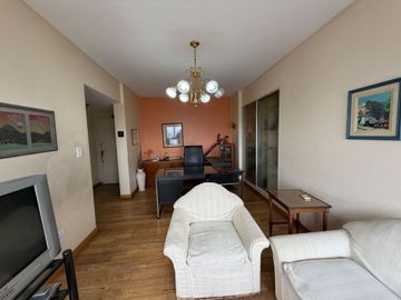 Venta Depto 3 ambientes piso 23, Monserrat