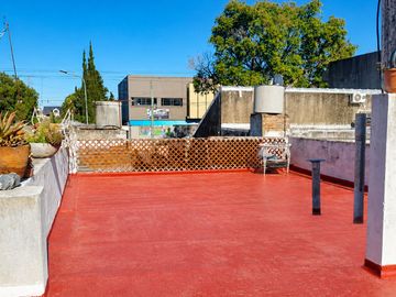 ALQUILER PH 3 AMB CON PATIO Y TERRAZA-MTE CHINGOLO