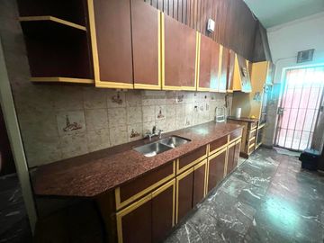 Casa en venta 4 amb cochera y jardin