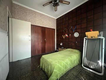 Casa en venta 4 amb cochera y jardin
