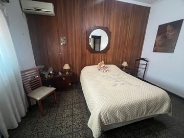 Casa en venta 4 amb cochera y jardin