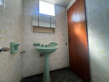 Casa en venta 4 amb cochera y jardin