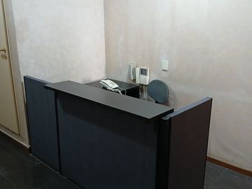 ALQUILER COMERCIAL C/ TRES OFICINAS EXCELENTE ZONA