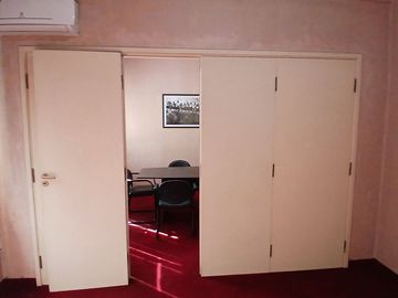 ALQUILER COMERCIAL C/ TRES OFICINAS EXCELENTE ZONA