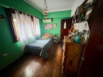 VENTA CASA EN BLOCK 426 Mts2. IDEAL INVERSIÓN.