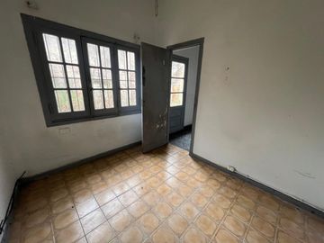 VENTA CASA EN BLOCK 426 Mts2. IDEAL INVERSIÓN.
