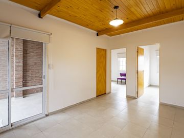 DEPTO PLANTA ALTA 2 DORMITORIOS PARED TECNOHOUSE