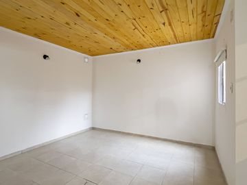 DEPTO PLANTA ALTA 2 DORMITORIOS PARED TECNOHOUSE