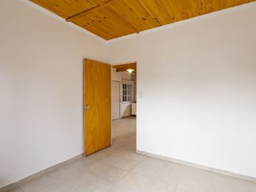 DEPTO PLANTA ALTA 2 DORMITORIOS PARED TECNOHOUSE