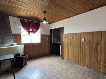 VENTA CASA 2 DORMITORIOS ZONA SUR QUINCHO COCHERA