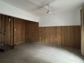 VENTA CASA 2 DORMITORIOS ZONA SUR QUINCHO COCHERA