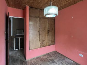 VENTA CASA 2 DORMITORIOS ZONA SUR QUINCHO COCHERA