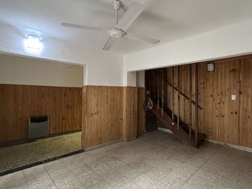 VENTA CASA 2 DORMITORIOS ZONA SUR QUINCHO COCHERA