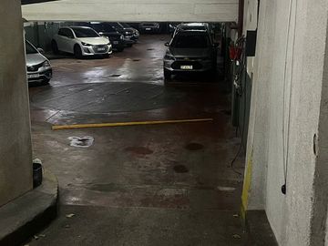 Oportunidad de Inversión Cochera en excelente ubic