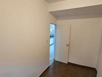 VENTA PH 3 AMBIENTES CON JARDIN