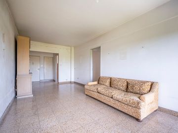 VENTA DEPTO 4 AMB CON BALCON  VISTA ABIERTA