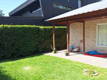 VENTA LOTE 480 m2 CON PILETA + CASA